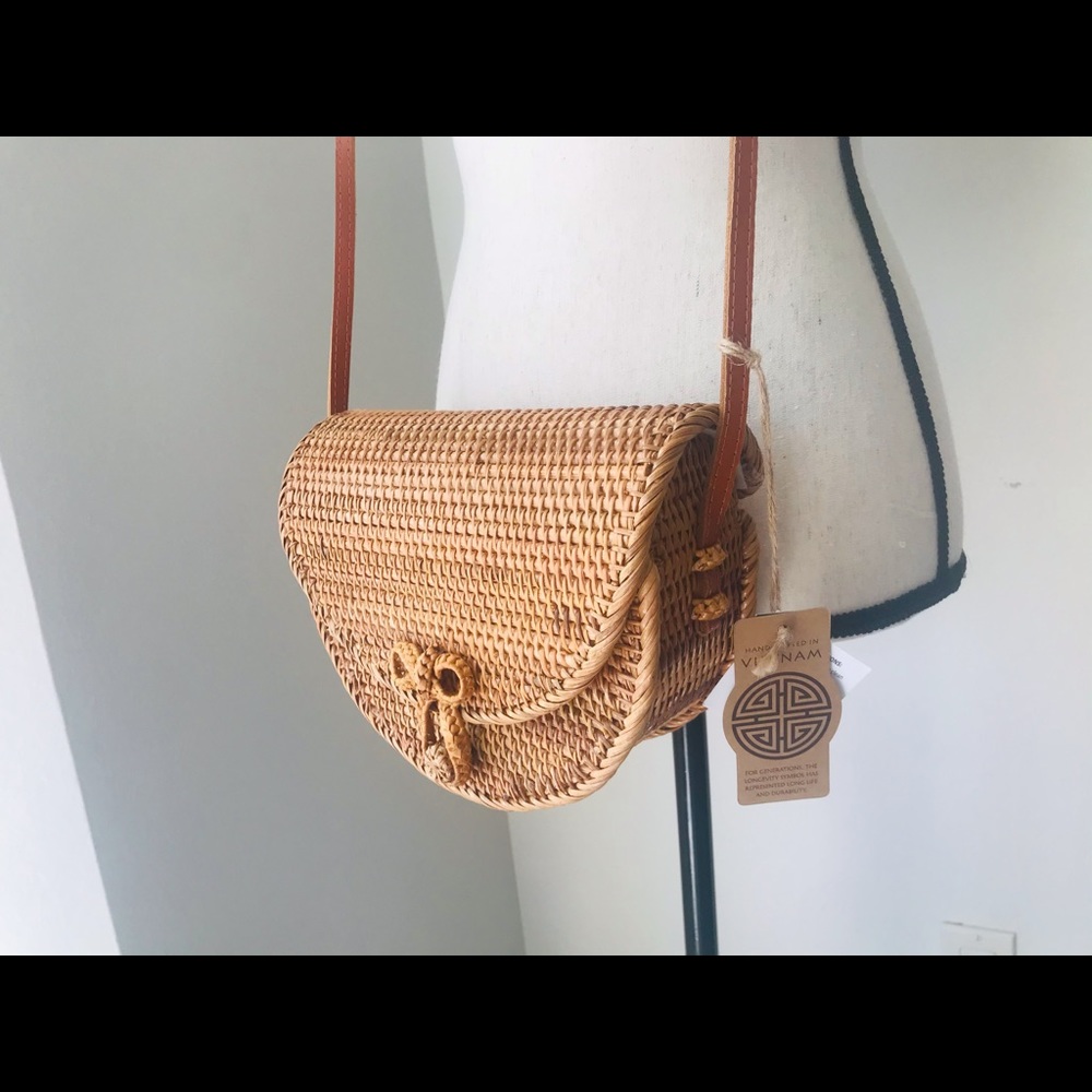 NWT gorgeous Rattan & Leather shoulder bag purse - Picture 2 of 9